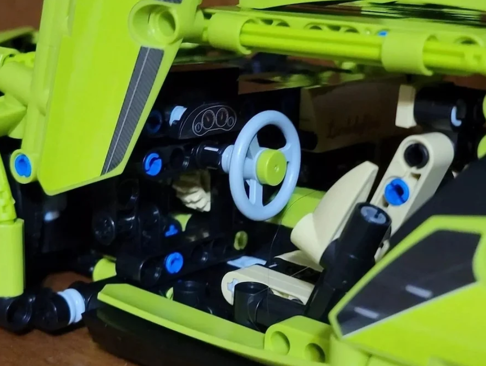 Yeşil Lamborghini  | 1280 Parça